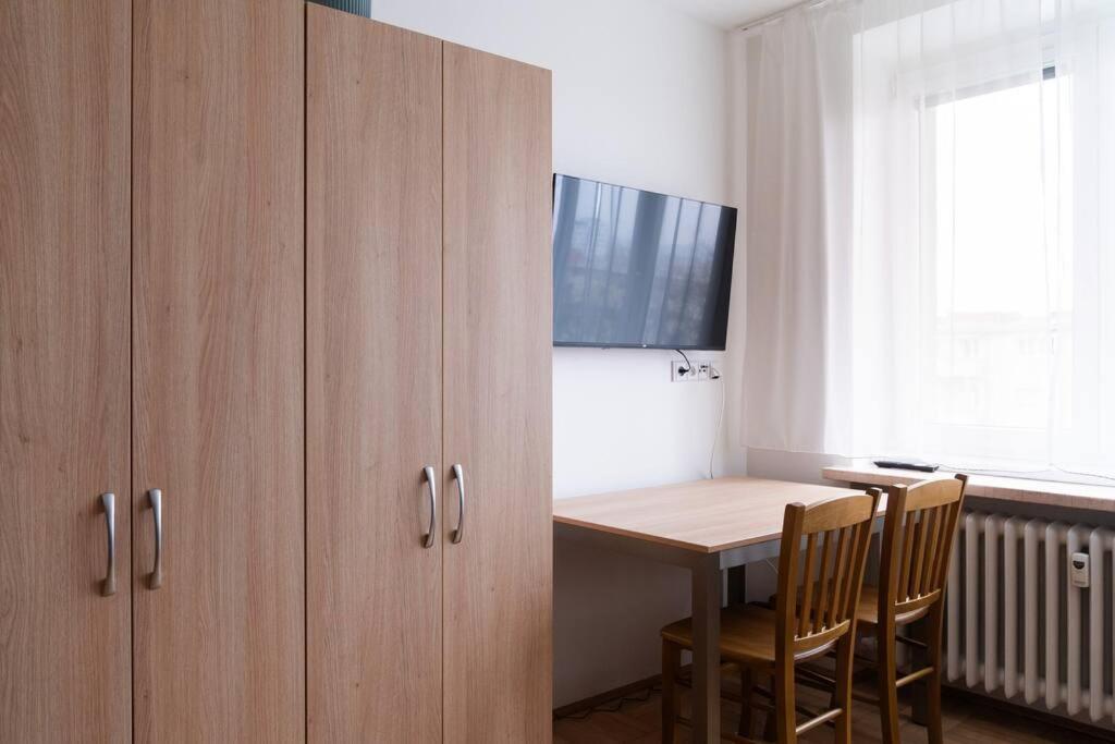 Studio Apartment In Brno-Center Экстерьер фото